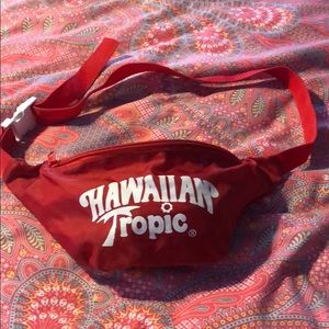 Hawaiian tropic fanny pack